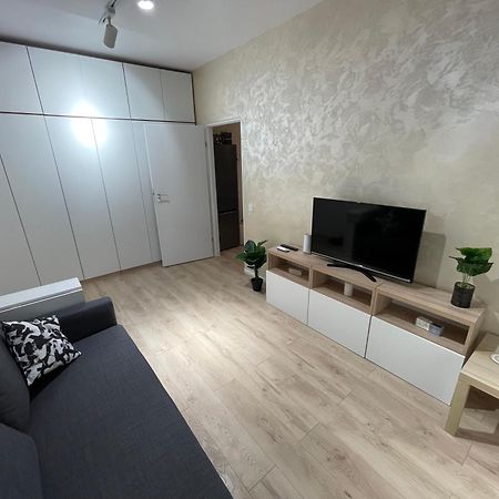 Radium Luxury Apartment Palace Bucharest Exterior photo